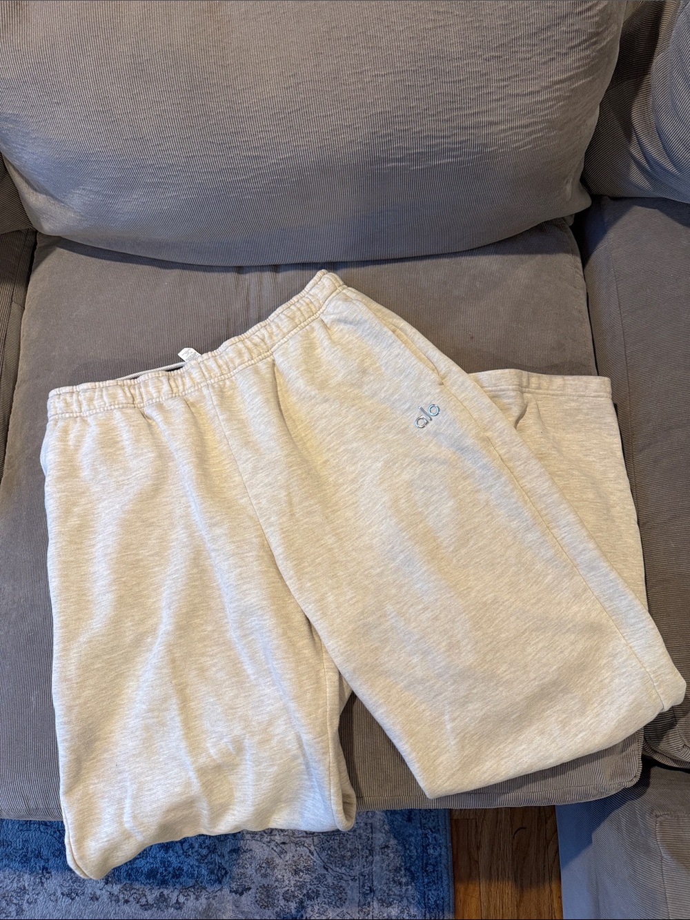 ALO Oatmeal Sweatpanta